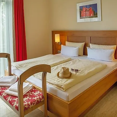 Recknitztal-hotel Hotel Marlow