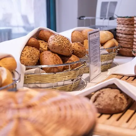 酒店 马洛莱科尼兹塔尔酒店