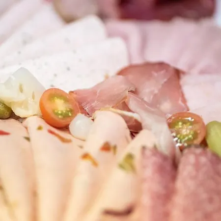 酒店 马洛莱科尼兹塔尔酒店